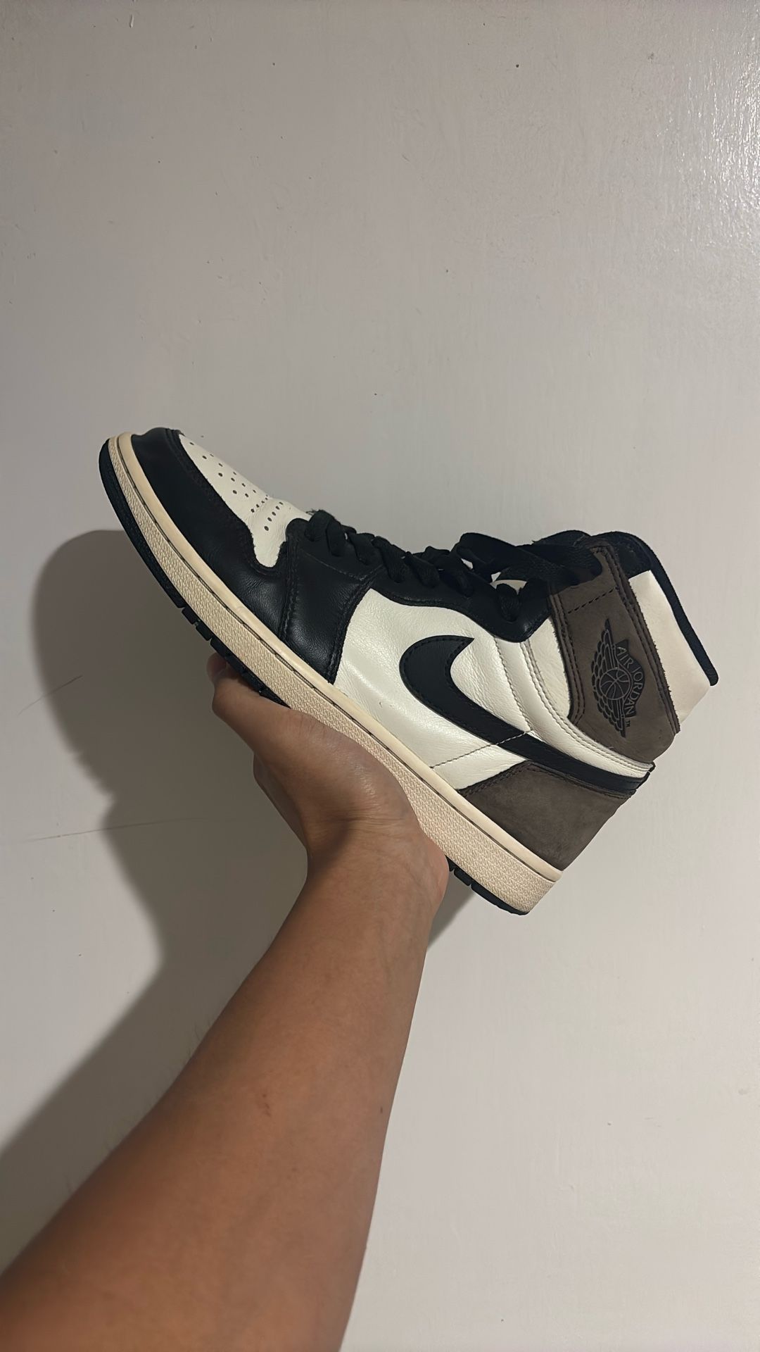 Jordan 1 Mochas 