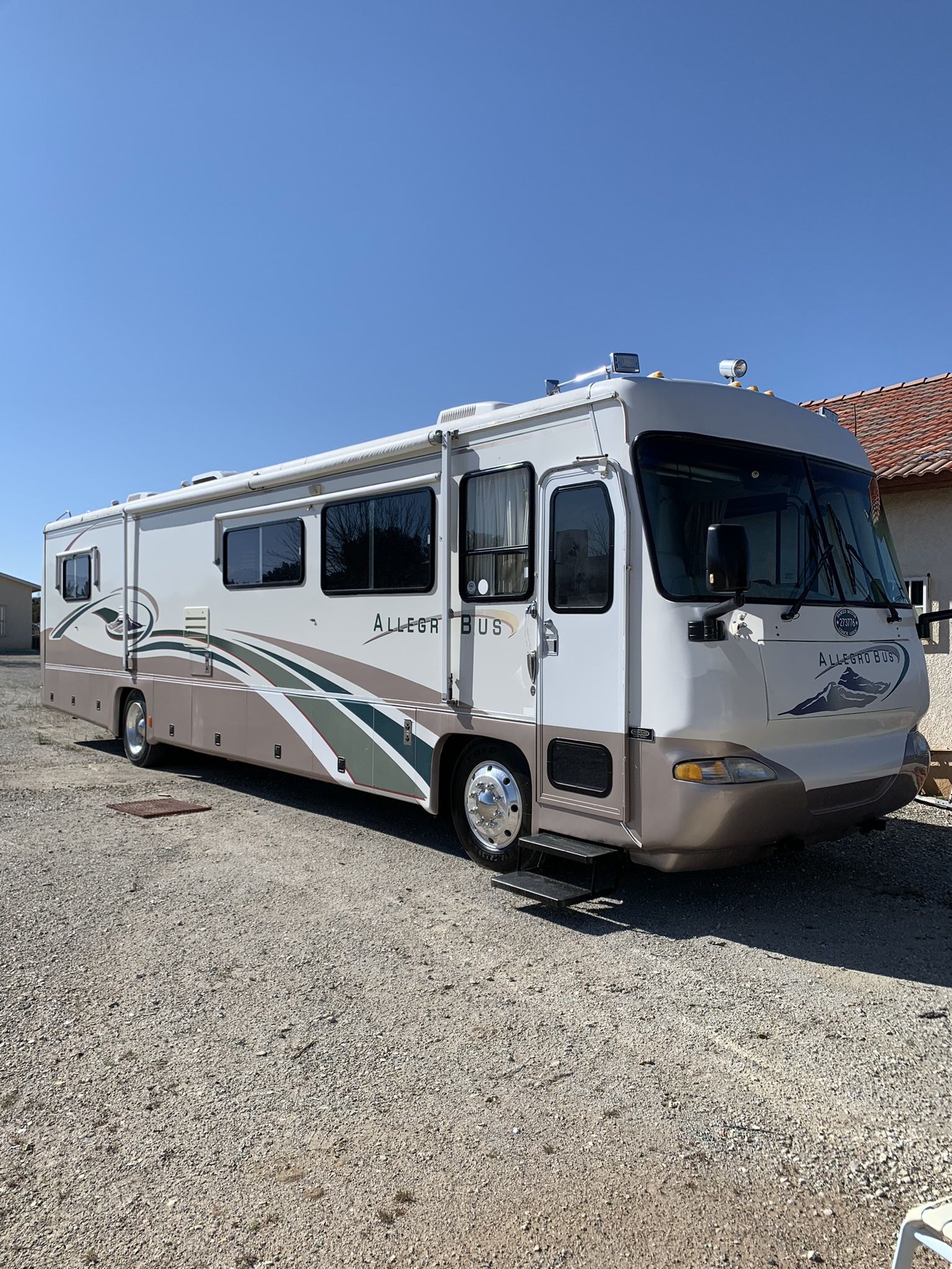 1999 39’ Tiffan Allegro Bus Diesel Pusher
