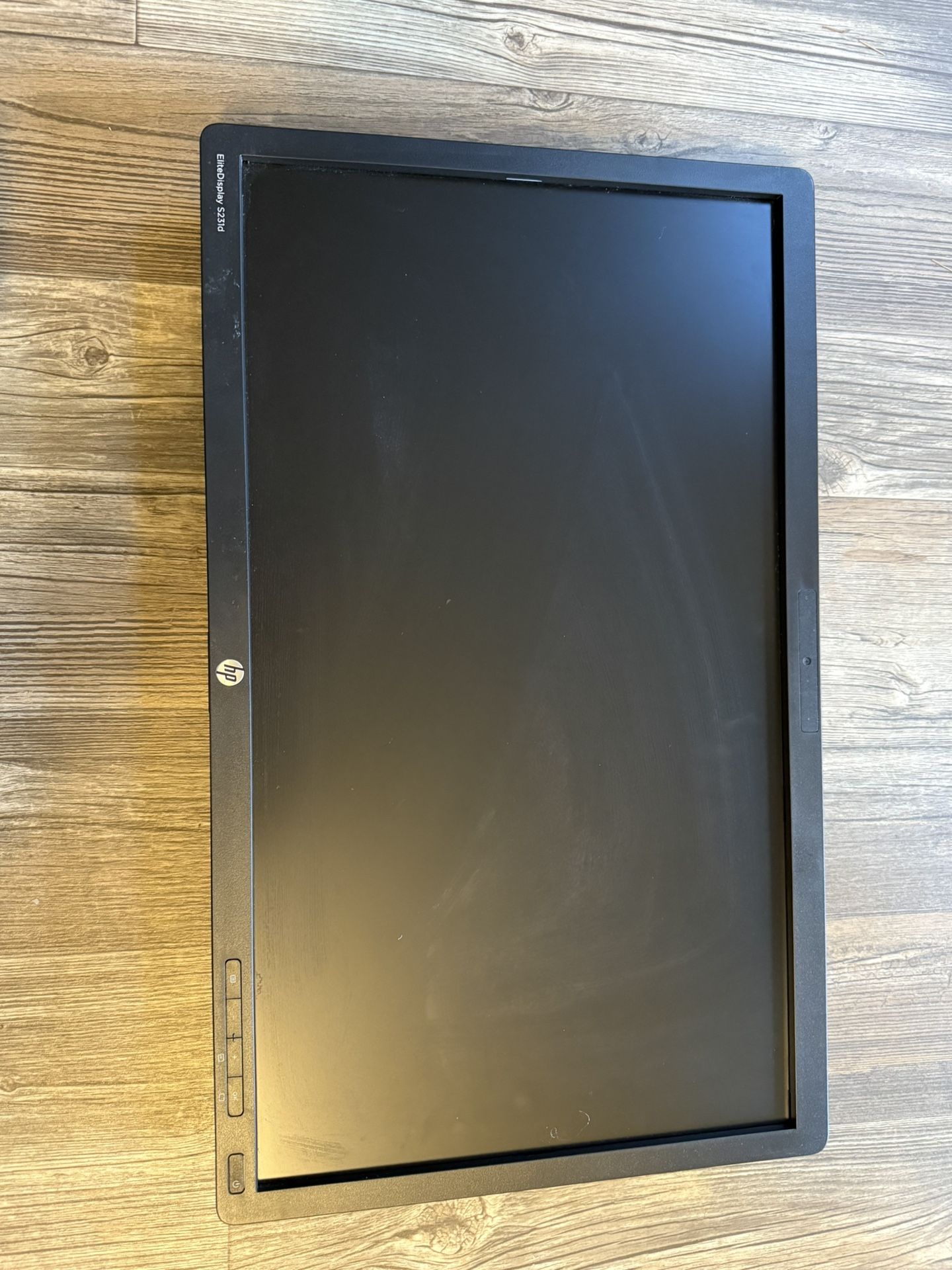 HP Monitors