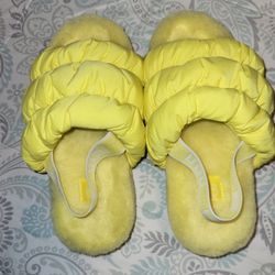 Yellow UGG Scrunchita Slippers