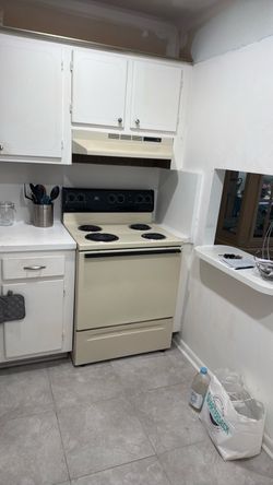 $200 Roger oven and exhaust