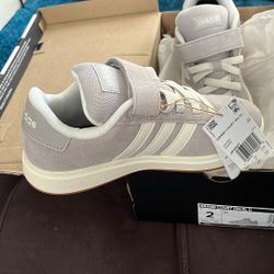 Grand Court / Size 2 kids