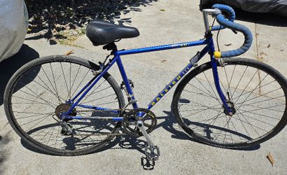 A Racing BIKE