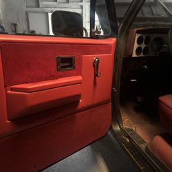 Brand New Aftermarket Red Door Panels Off Of 1983 Silverado