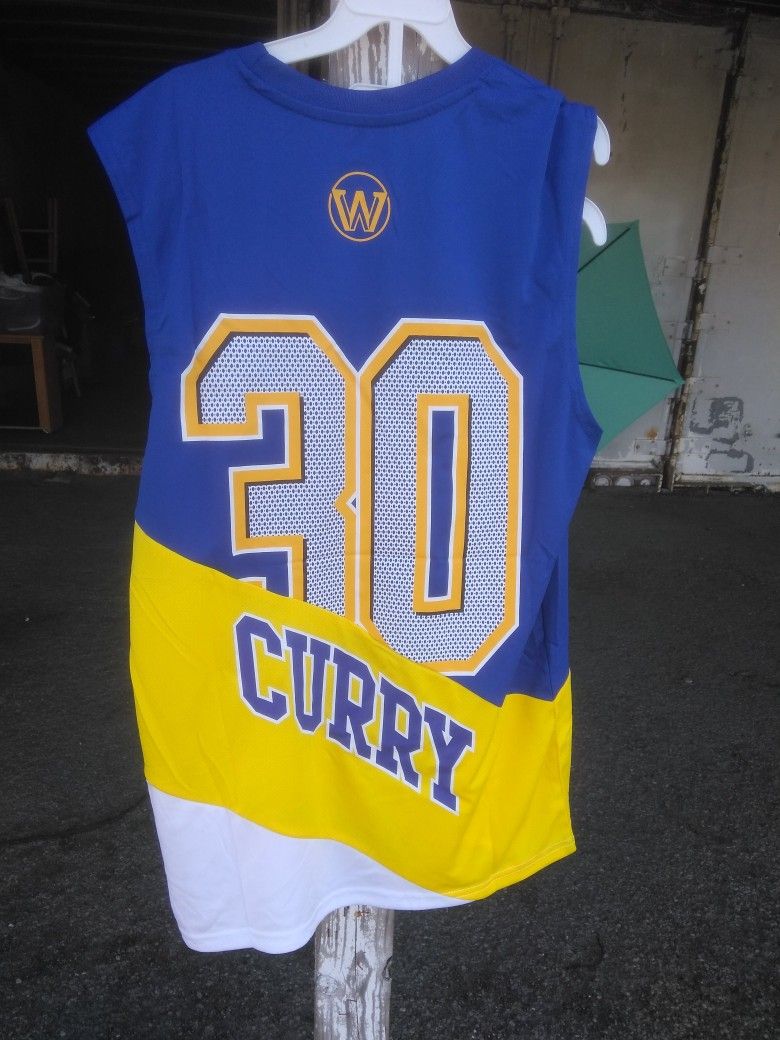 Steph Curry Jersey New Size Small. Read Details 