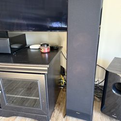 PIANO BLACK KLIPSCH RP-8000F FLOORSTANDING SPEAKER ! $1100 for PAIR ! Limited Edition