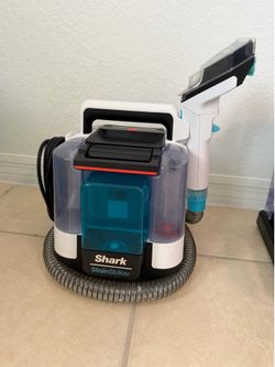 Carpet cleaner