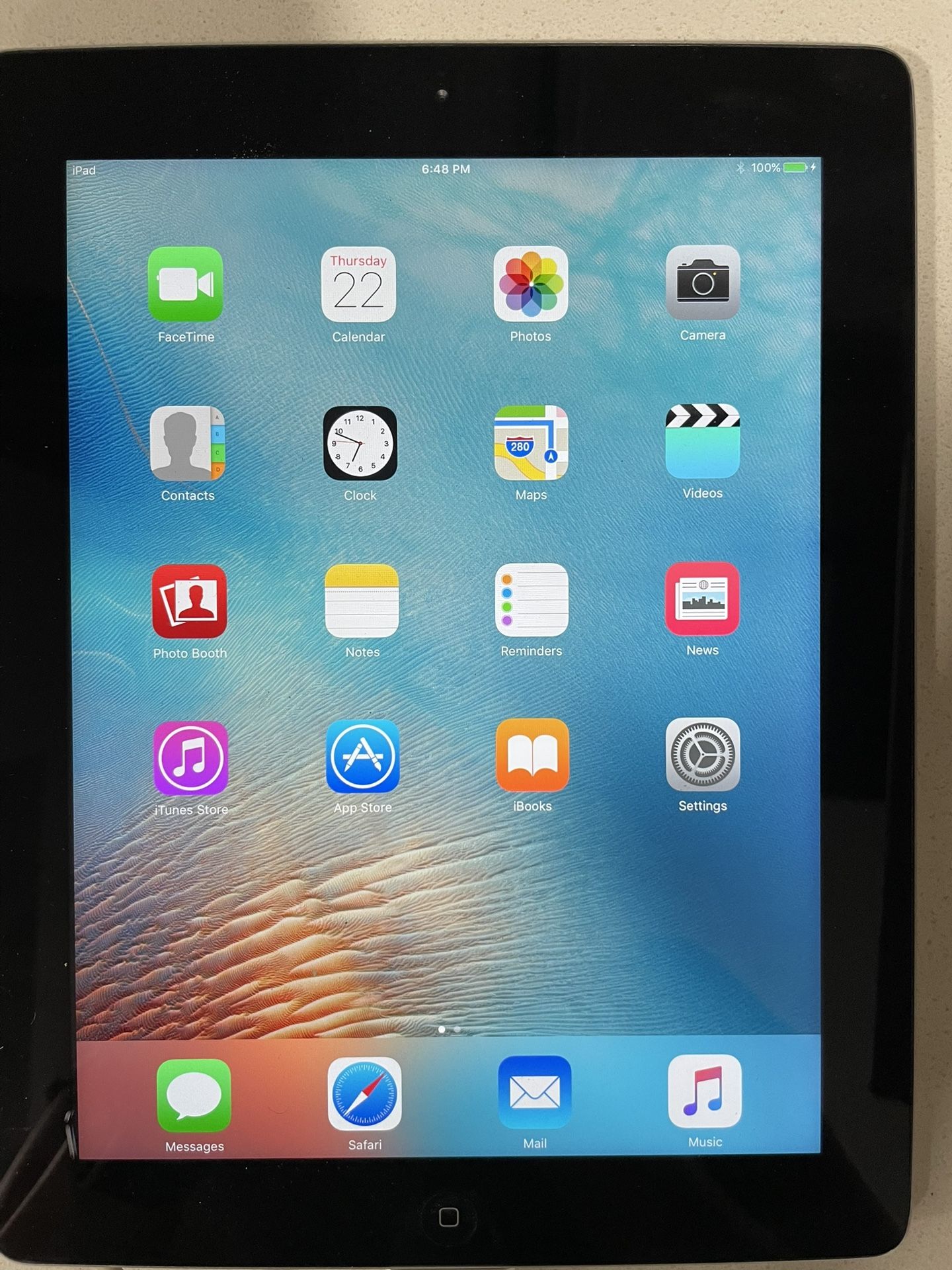 32GB iPad With Cover And Charger