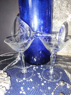 Set of 3 vintage martini/saucer glasses