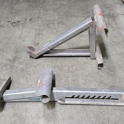 Ladder Jack Set For Extension Ladders. 