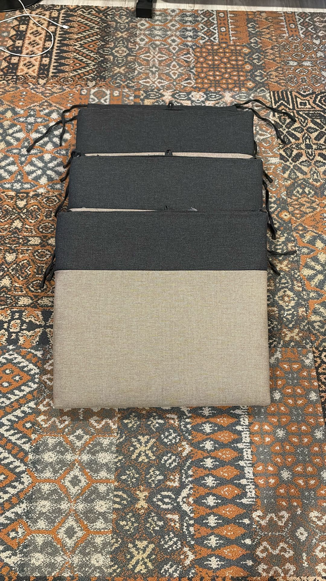 (4) Patio Furniture Seats Cushions