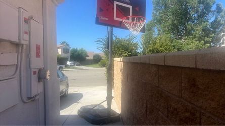 Clippers, basketball hoop