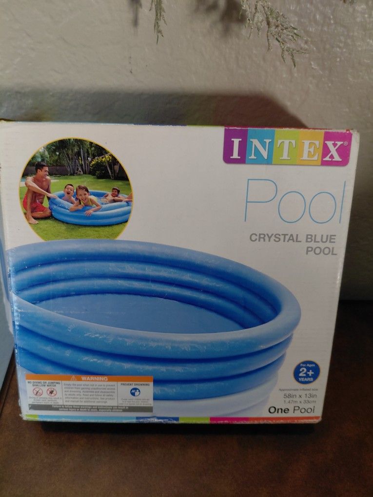 Blue 3 Ring Pool