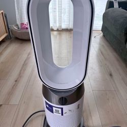 Dyson Purifier HOT + COLD HP10 $225 OBO