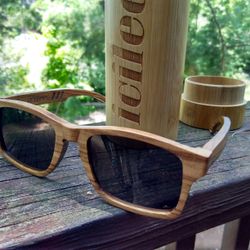WOODEN sunglasses with WOOD case (black lens) - NEW