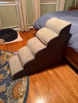 Pet Stairs/Dog Staircase like new