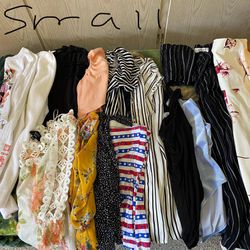 Women’s Size Small Clothes Lot 