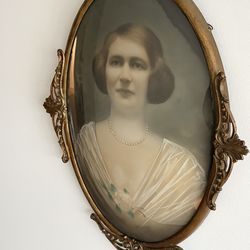 Vintage  Bubble Glass Portrait  in Ornate Metal Fame