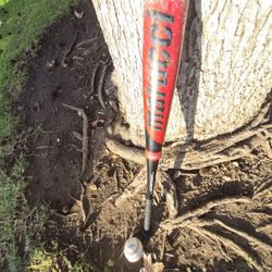 Marucci  "YOUTH""BIG BARRELL " BAT (SEE PICS. LOCATED IN GLENDORA.  SEE MY PAGE FOR OTHER BASEBALL EQUIPMENT FOR SALE  "CHEAP"