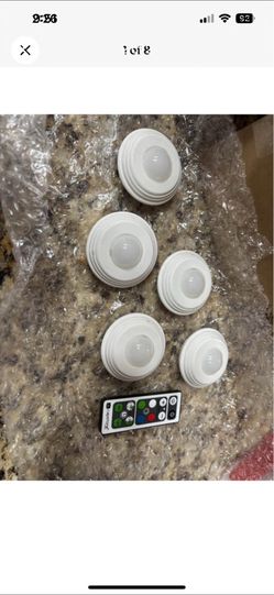 Capstone Color Changing Puck Lights