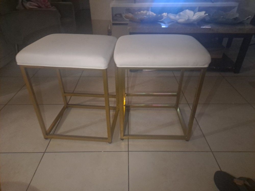 2 Banquitos