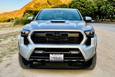 Toyota Tacoma 2026 Like New