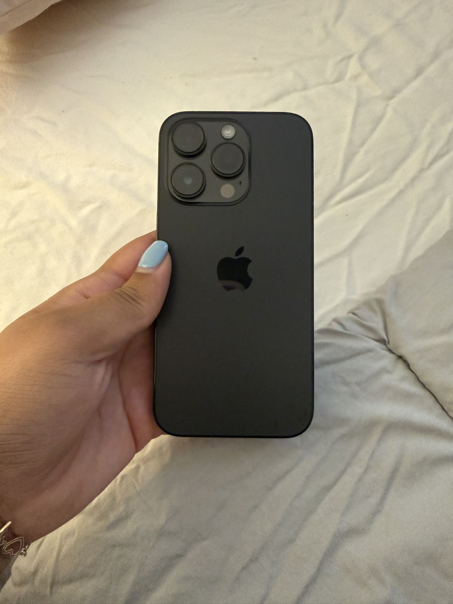 iPhone 14 Pro unlocked