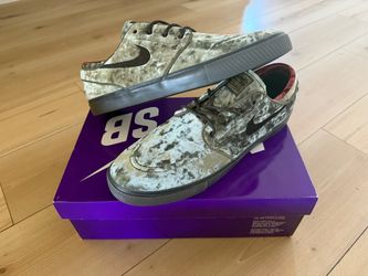 Nike SB Stefan Janoski Velvet Sneakers