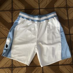 Mitchell & Ness  University Of North Carolina 1983 Authentic NCAA Shorts (White) Size XL NEW