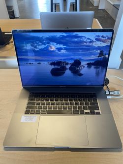 16" MacBook Pro – 2.6GHz i7 32GB / 1TB / 4GB (Space Gray)