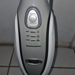Shark Professional Steam Pocket Mop 