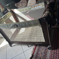 Graco Playpen 