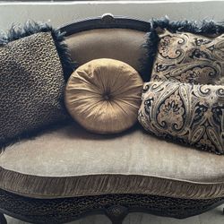 Loveseat