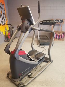 Freemotion Elliptical Strider for Sale in Modesto CA OfferUp