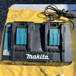 MAKITA DUAL PORT 18V RAPID CHARGER w/USB PORT 