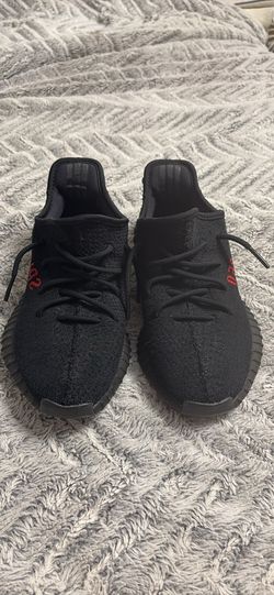 Yeezy 350 V2 Bred