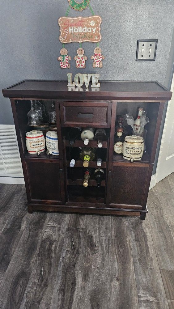 Solid Wood Bar