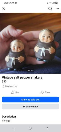 Vintage salt pepper shakers