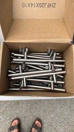 Cabinet/Drawer Hardware