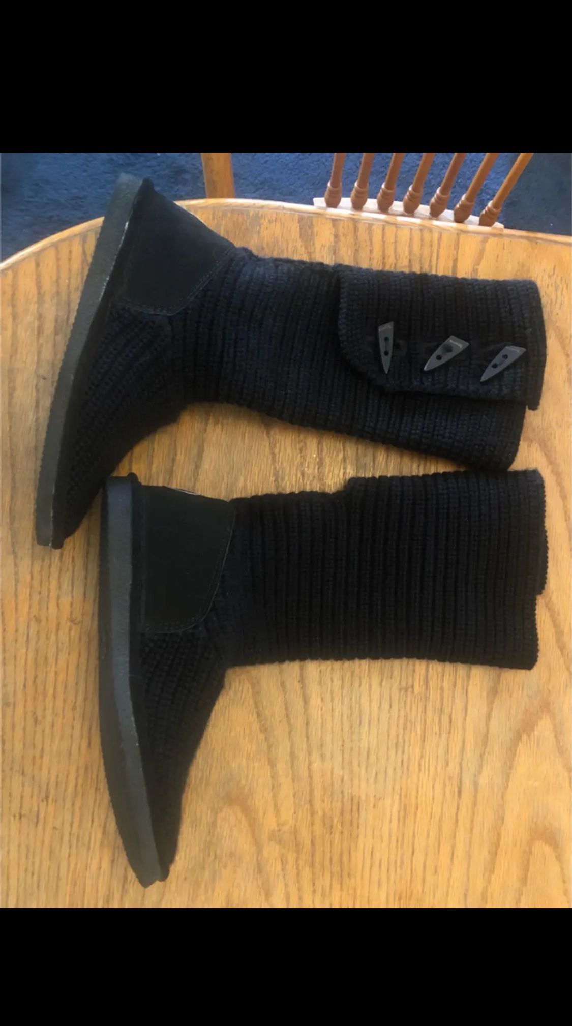 BearPaw Black Crochet / Suede Long Boots Size 9 Excellent Condition