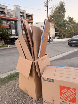 Free moving boxes