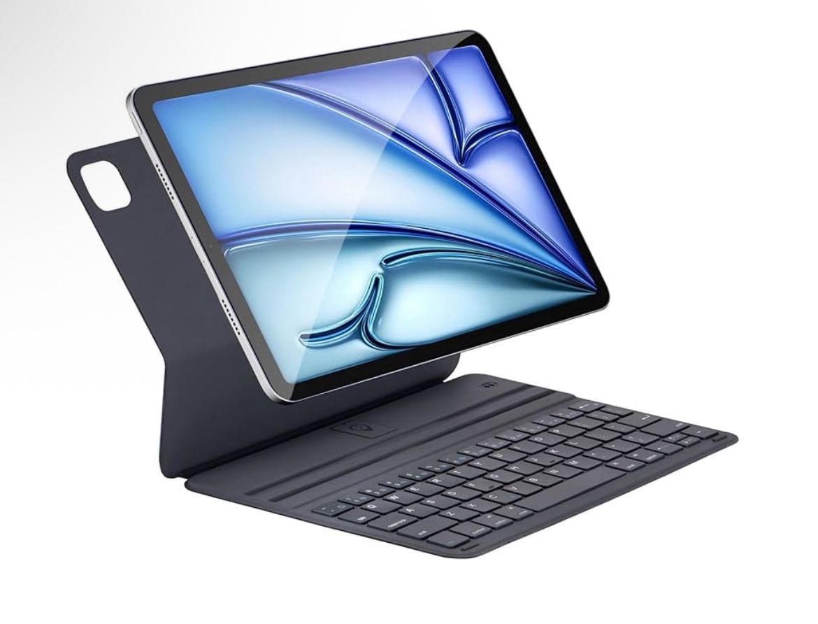Smart Keyboard Folio for iPad Pro 11 inch (4th Generation) & iPad Air (5th Generation)