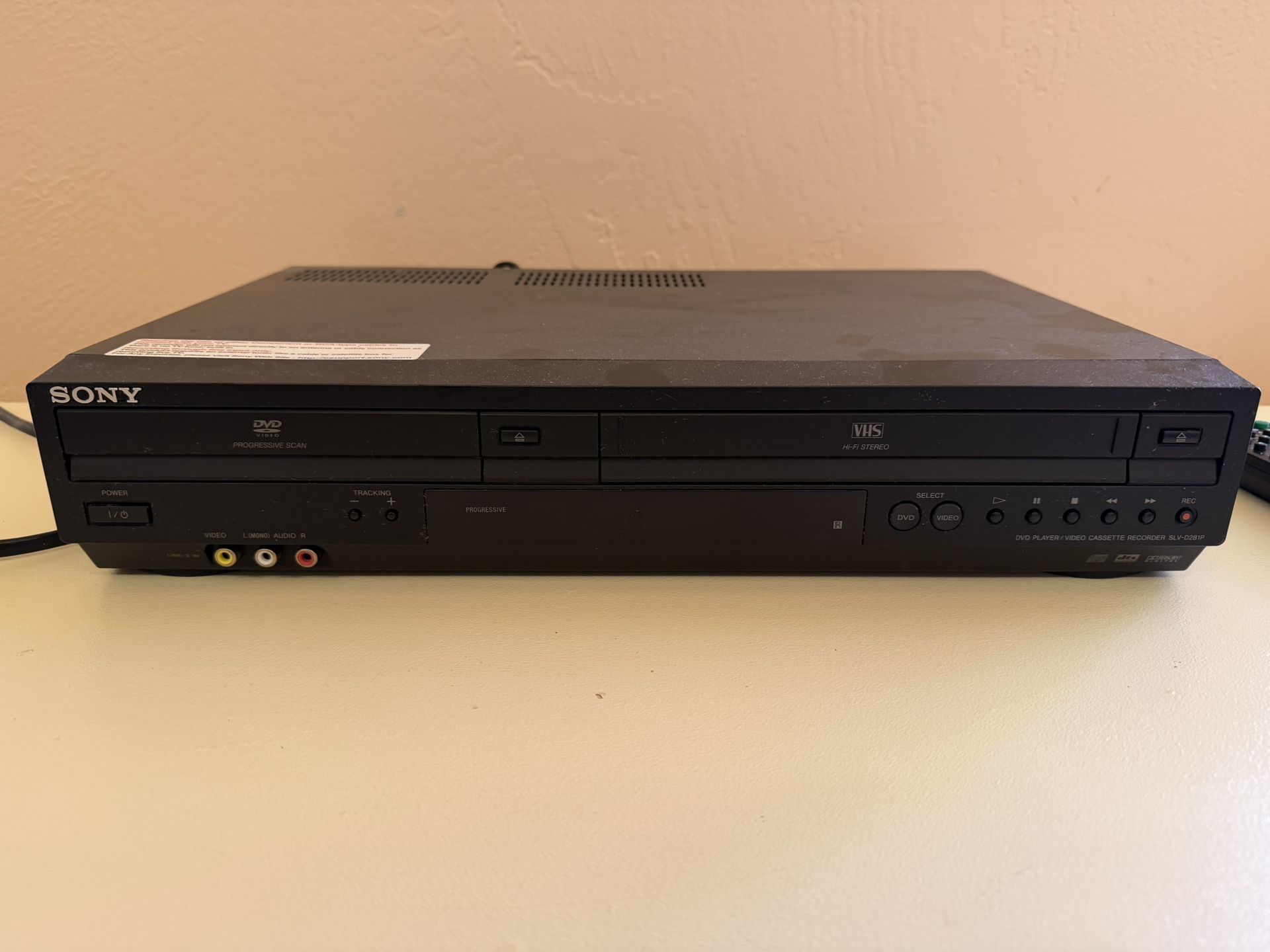 Sony SLV-D281P DVD/VHS Combo Player + Recorder – Fully Tested & Working