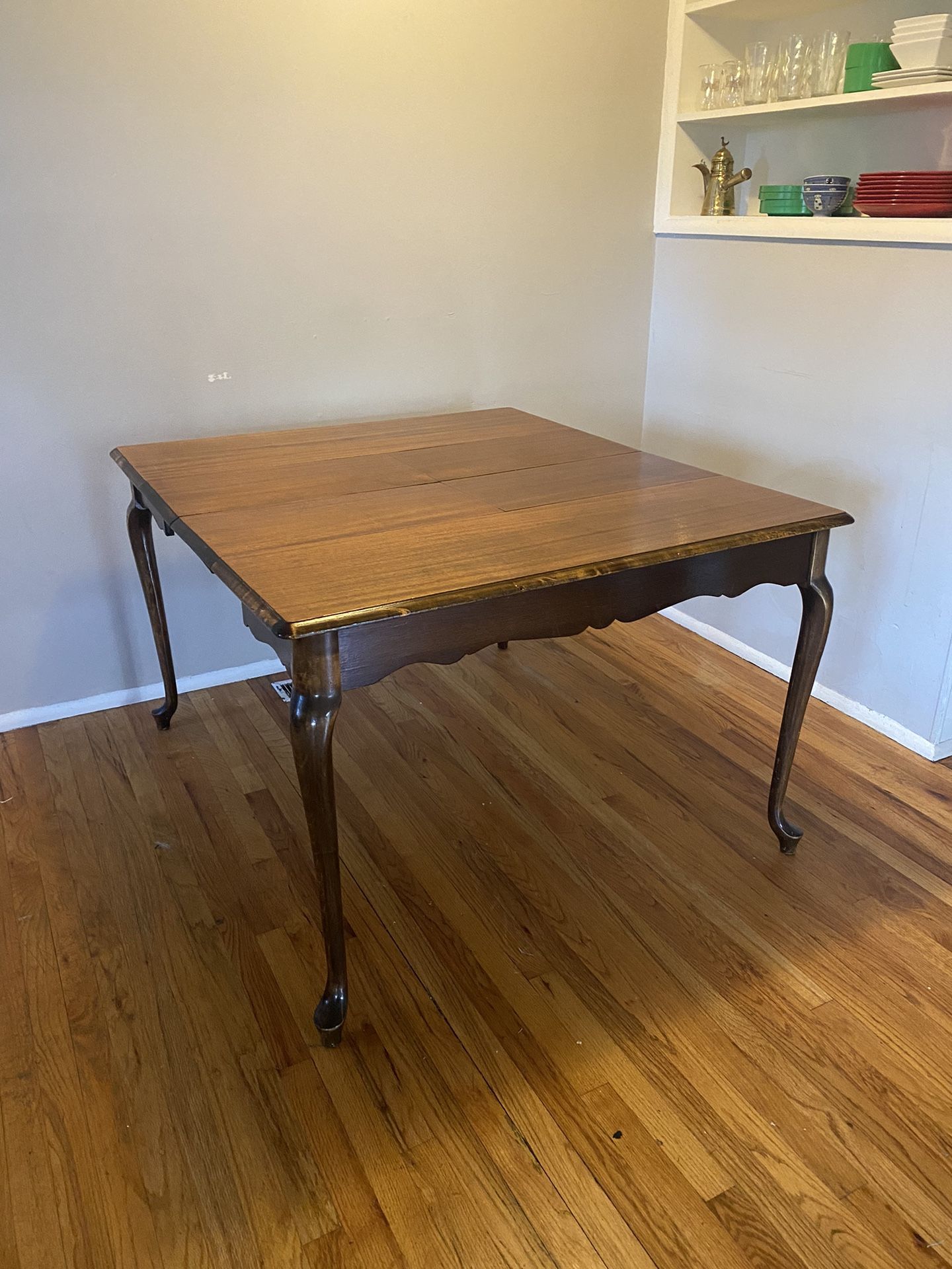 Expanding Wooden Kitchen Table 