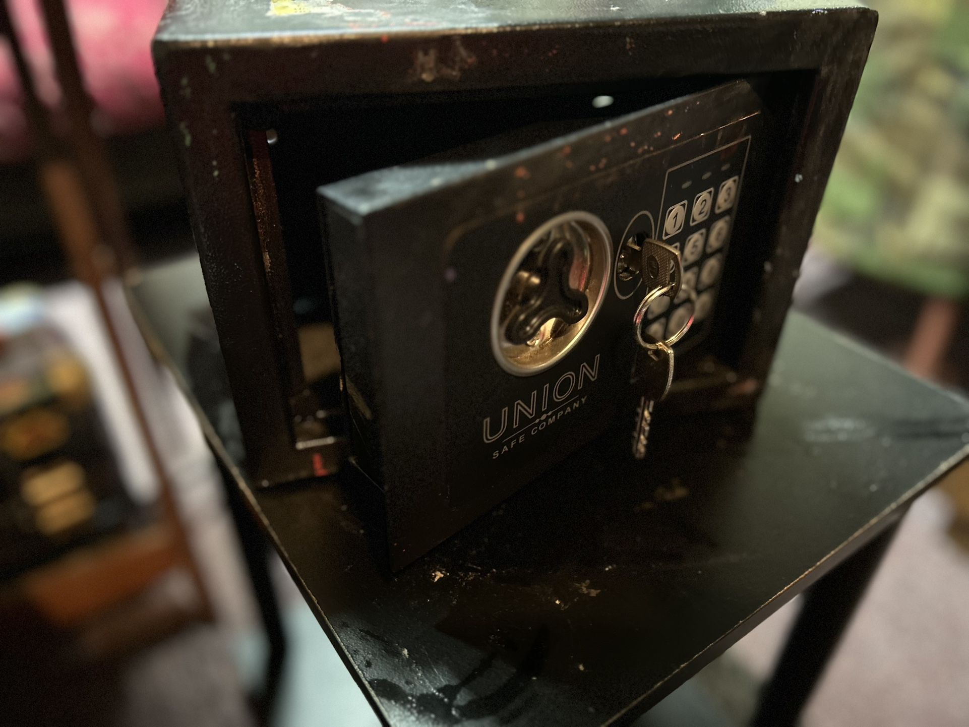 Union Safe Pinpad And Key Lock