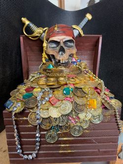 Pirates of the Caribbean treasure chest