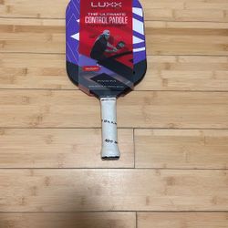Selkirk LUXX Control Air In Volta Elongated Pickleball Purple Paddle 