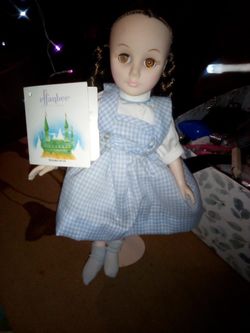 Wizard Of Oz Plastic Dorothy Doll Eyes Open And Shut Brand New Still Has Tag On