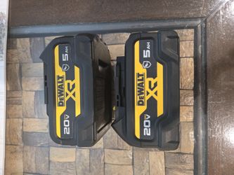 Dewalt 20 Volt 5.0 Ah Batteries $140 For Both 