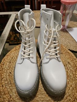 Steve Madden Basille Lace-up Platform Boots 